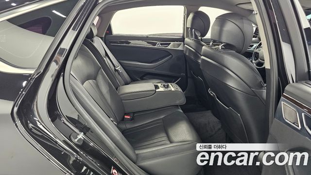 Genesis G80 2019 — photo 16