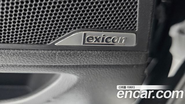 Genesis G80 2019 — photo 29