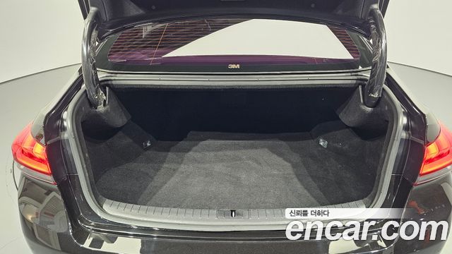 Genesis G80 2019 — photo 30