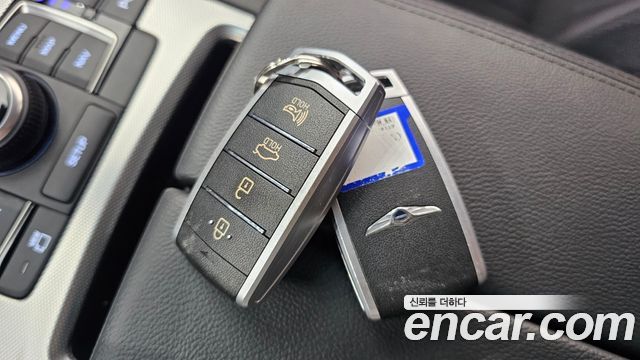 Genesis G80 2019 — photo 31