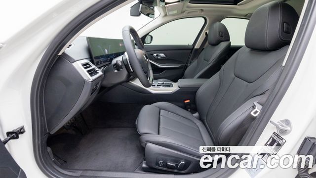 BMW 3-Series 2026 — photo 10