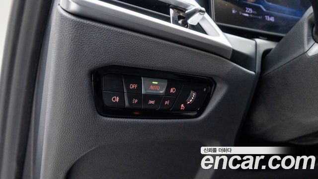BMW 3-Series 2026 — photo 15