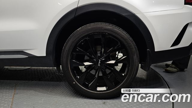 Kia Sorento 2023 — photo 7