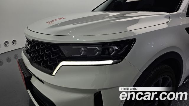 Kia Sorento 2023 — photo 8