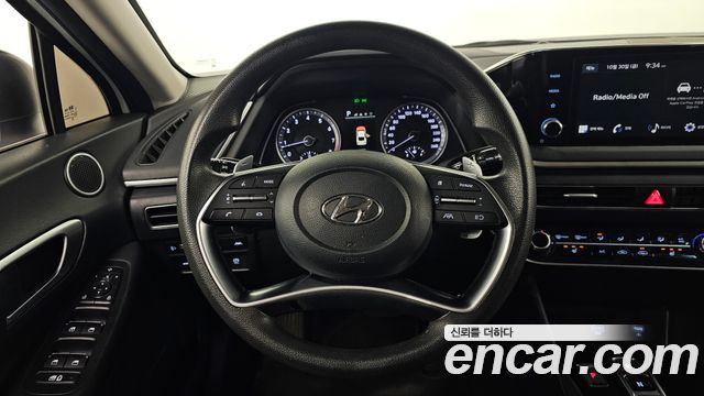 Hyundai Sonata 2023 — photo 19
