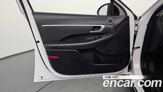 Hyundai Sonata 2023 — photo 14