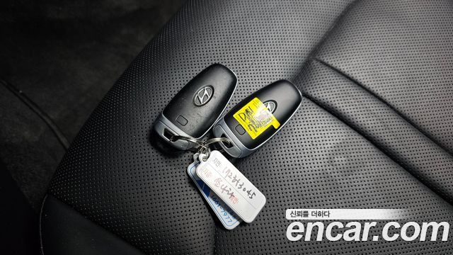 Hyundai Sonata 2023 — photo 35