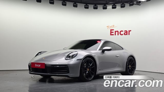 Porsche 911 2021 — photo 1