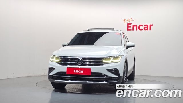 Volkswagen Tiguan 2022 — photo 3