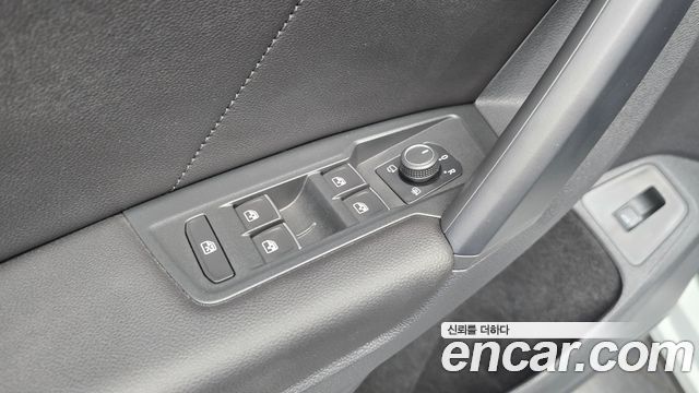 Volkswagen Tiguan 2022 — photo 29