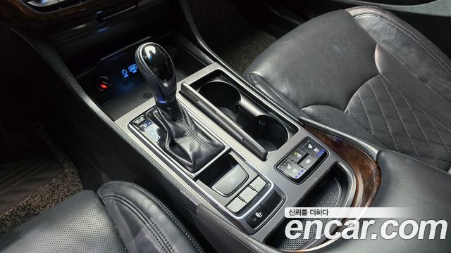 Hyundai Aslan 2015 — photo 12