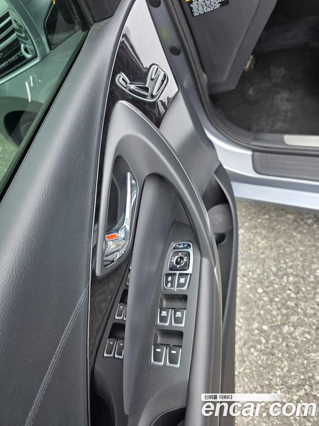 Hyundai Grandeur 2015 — photo 6