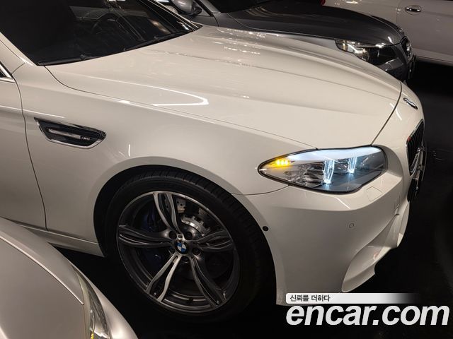 BMW M5 2013 — photo 3