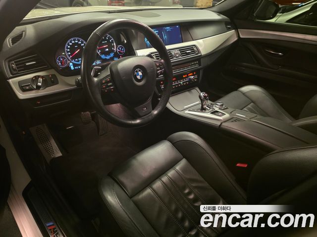 BMW M5 2013 — photo 7
