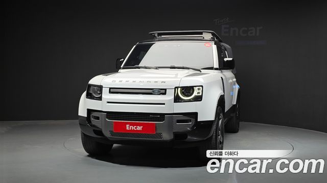 Land Rover Defender 2022 — photo 3