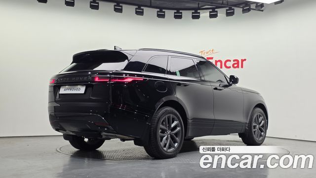 Land Rover Range Rover Velar 2026 — photo 2