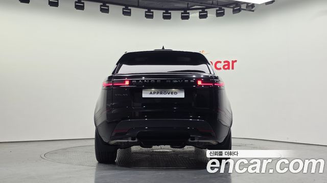 Land Rover Range Rover Velar 2026 — photo 6