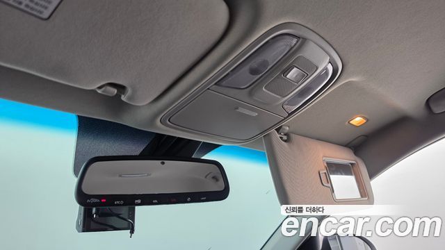 Kia K5 2016 — photo 23