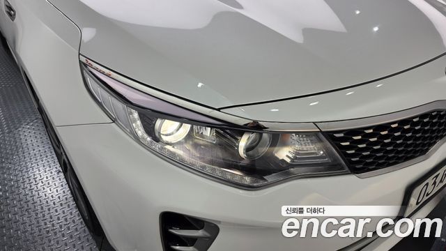 Kia K5 2016 — photo 8