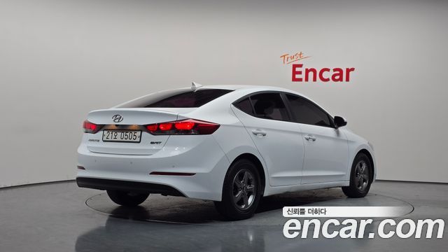 Hyundai AVANTE 2016 — photo 2