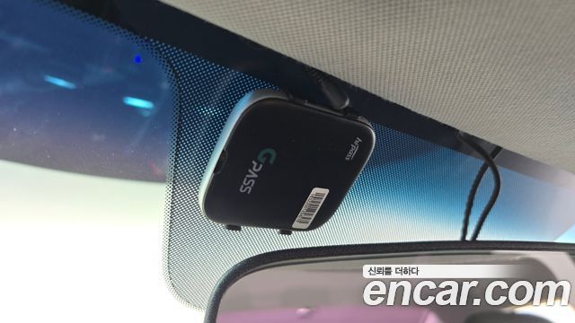 Hyundai AVANTE 2016 — photo 32