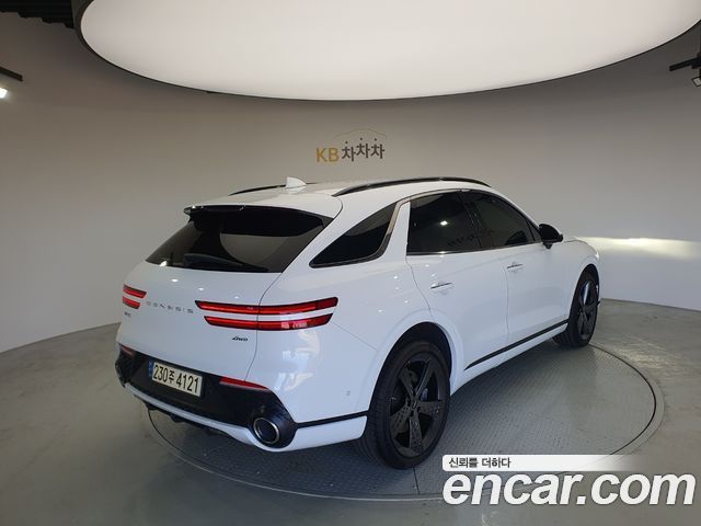 Genesis GV70 2021 — photo 2