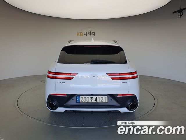 Genesis GV70 2021 — photo 5