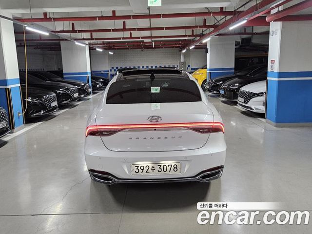 Hyundai Grandeur 2022 — photo 4