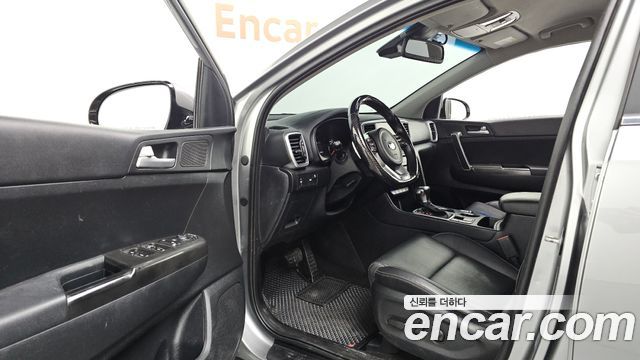 Kia Sportage 2022 — photo 10
