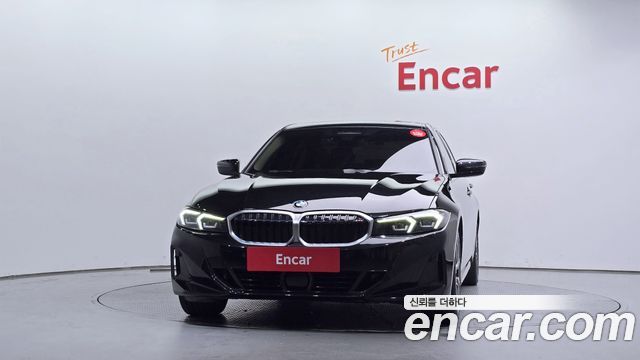 BMW 3-Series 2023 — photo 3