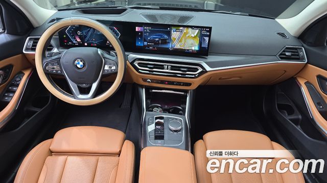 BMW 3-Series 2023 — photo 10