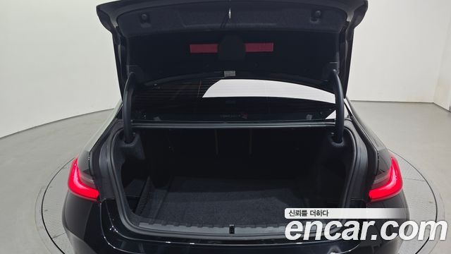 BMW 3-Series 2023 — photo 31