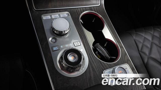 Genesis GV80 2024 — photo 9