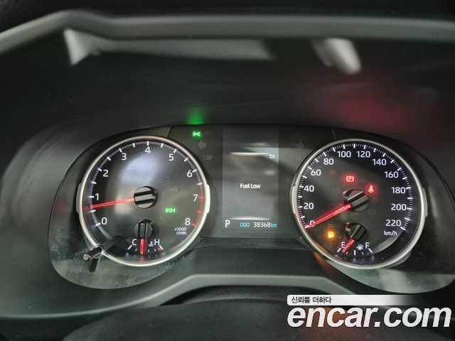 Toyota RAV4 2021 — photo 5