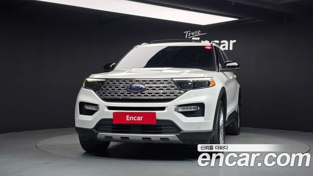 Ford Explorer 2020 — photo 3