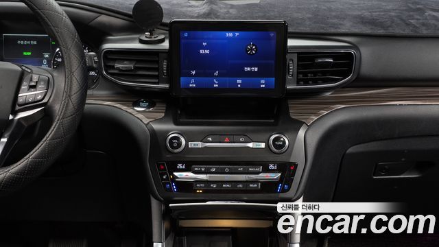 Ford Explorer 2020 — photo 14