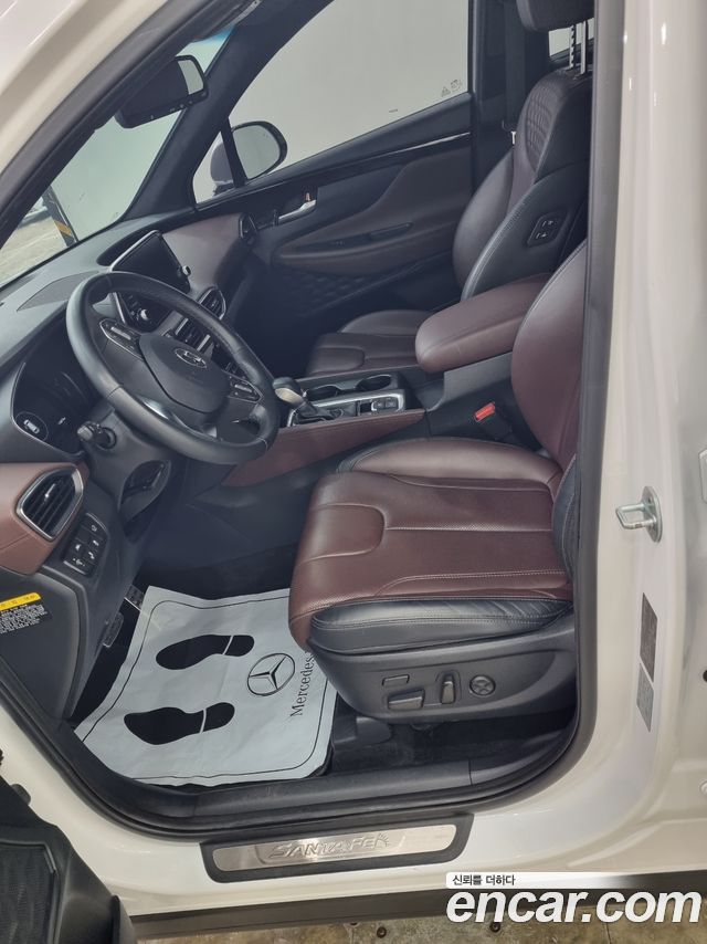Hyundai Santafe 2019 — photo 12