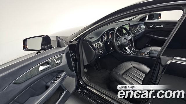 Mercedes-Benz CLS-Class 2017 — photo 13