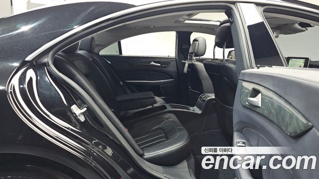 Mercedes-Benz CLS-Class 2017 — photo 18
