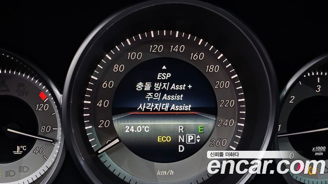 Mercedes-Benz CLS-Class 2017 — photo 28