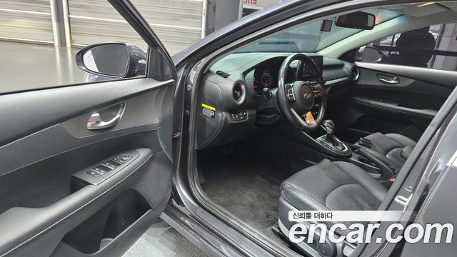 Kia K3 2019 — photo 13