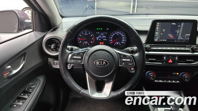 Kia K3 2019 — photo 19