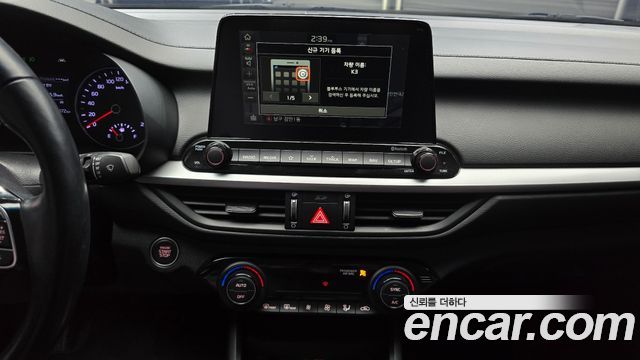 Kia K3 2019 — photo 20