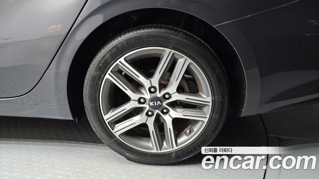 Kia K3 2019 — photo 7