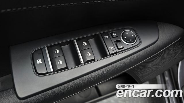 Kia K3 2019 — photo 30
