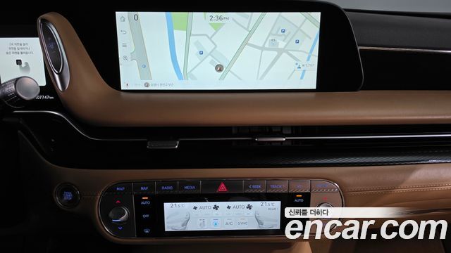 Genesis G90 2022 — photo 18