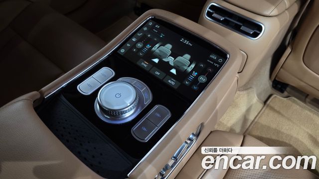 Genesis G90 2022 — photo 25