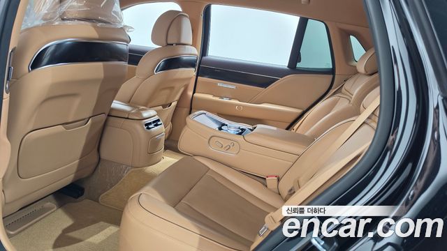 Genesis G90 2022 — photo 26