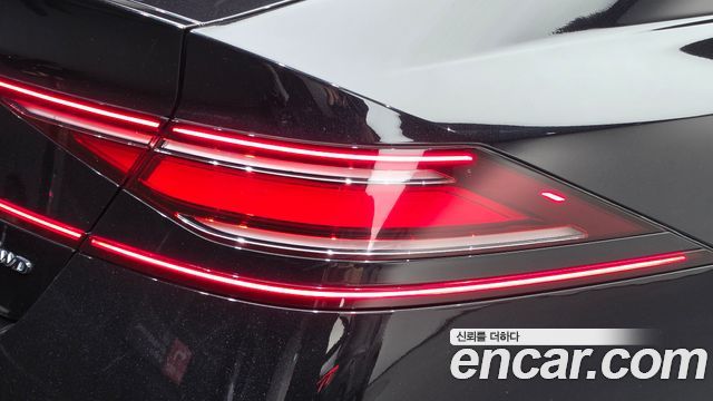 Genesis G90 2022 — photo 9