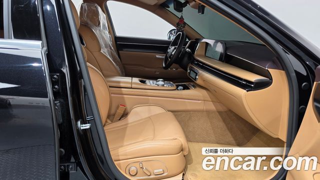 Genesis G90 2022 — photo 16